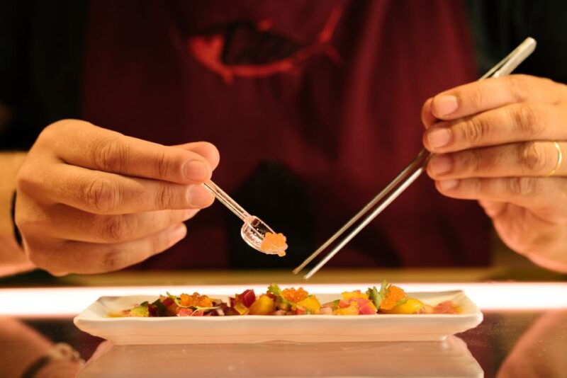 bluefin-tuna-tasting-in-the-most-prestigious-market-of-spain-2
