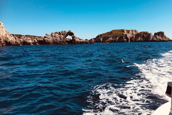 bluemarine-me-license-free-bayliner-element-e5-rental-2