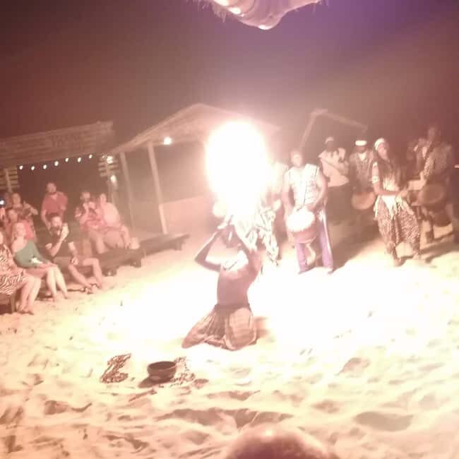 Boa Vista: African night - The Heartbeat: Live Music and African Show