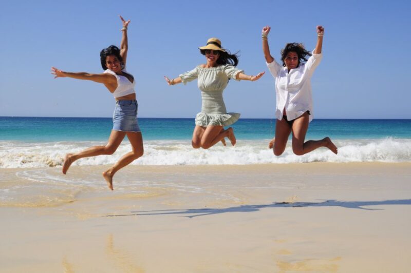 Boa Vista: Santa Monica, Dunes, Caves and Village 4x4 Tour - Key Points
