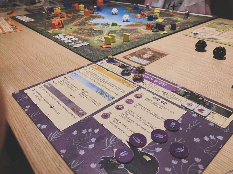 board-game-cafe-with-friendly-guide