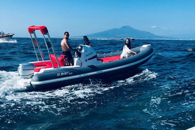 boat-and-dinghy-rental-for-a-day-in-the-gulf-of-naples