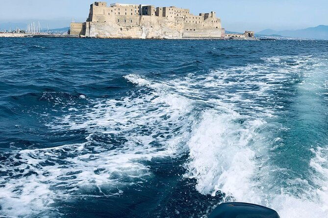 boat-and-dinghy-rental-for-a-day-in-the-gulf-of-naples