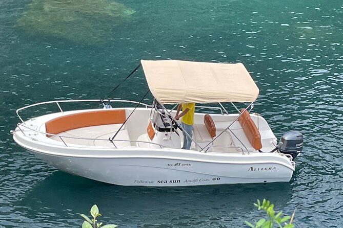 boat-and-dinghy-rental-in-cetara-on-the-amalfi-coast