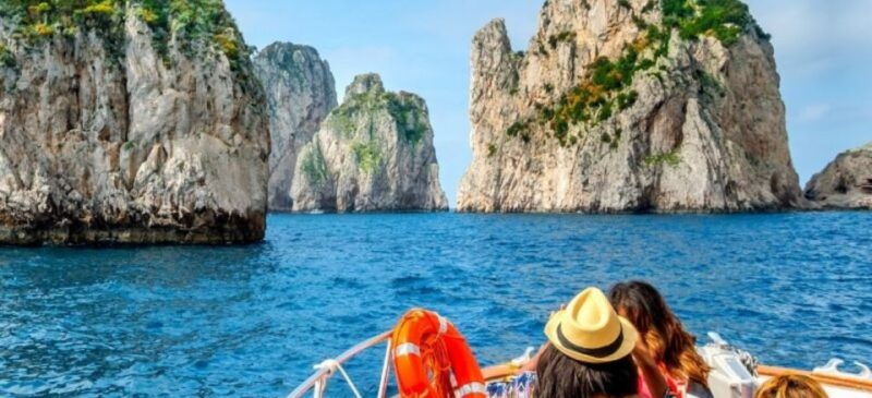 boat-cruise-capri-from-salerno