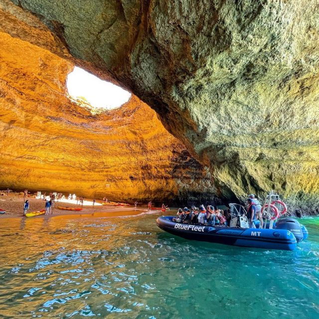 boat-cruise-to-algar-de-benagil-from-lagos