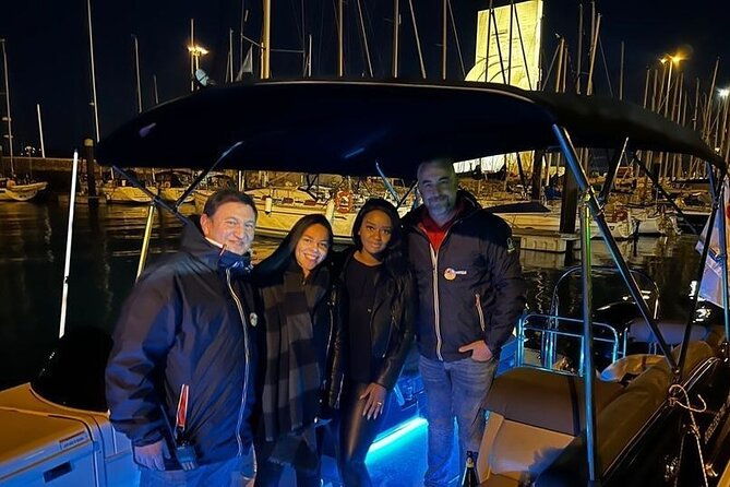 boat-cruise-with-champagne