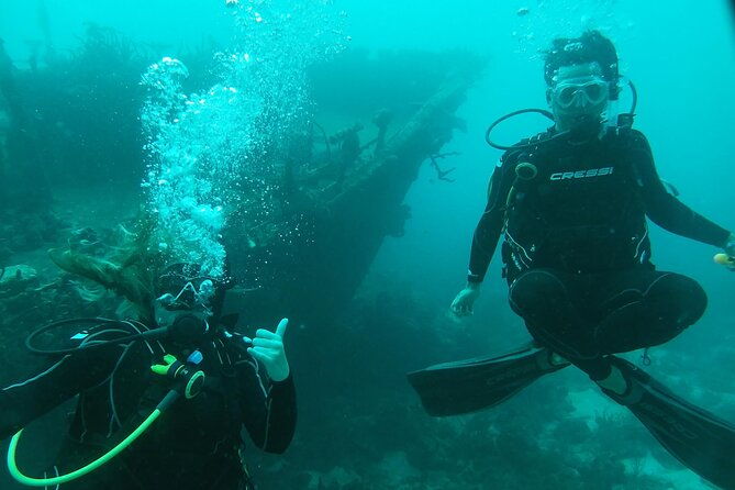 boat-dive-shipwreck-airplanes-reef-2-tanks