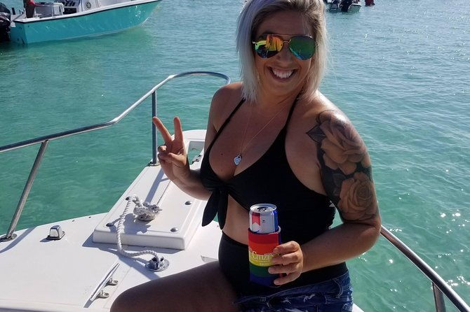 boat-excursion-in-florida-keys-with-snorkeling-equipment