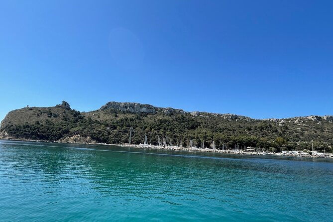 boat-excursion-to-the-gulf-of-cagliari-and-its-coves