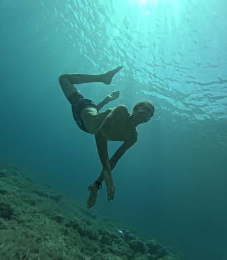 boat-excursion-with-2-swimming-stops