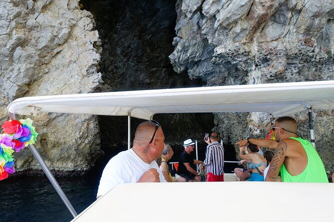 boat-excursions-taormina-giardini-naxos-isola-bella