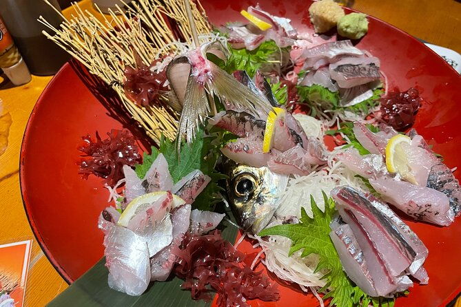 boat-fishing-activity-in-central-tokyo
