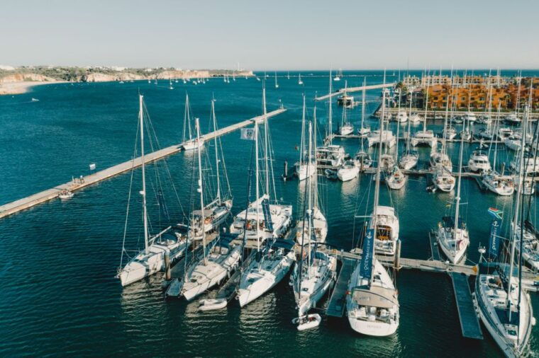 boat-in-algarve-luxury-catamaran-portimao