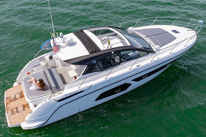 boat-or-yacht-rental-in-sag-harbor-the-hamptons-or-monatauk