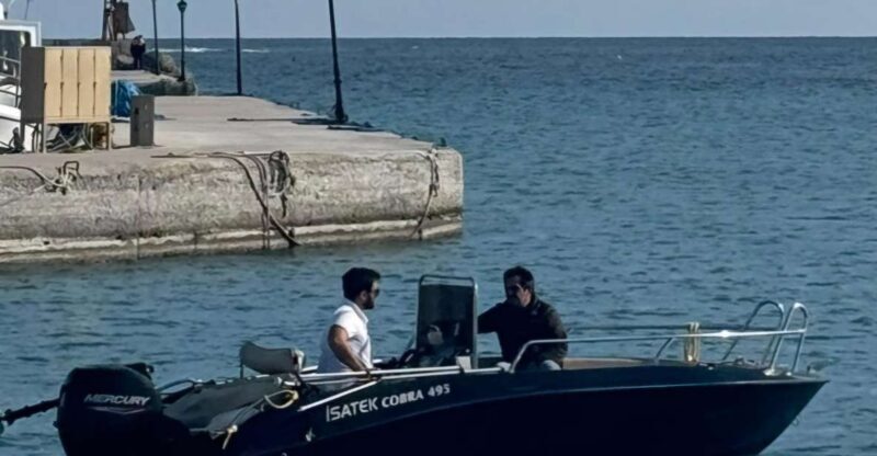 Boat Rental (Crewed) Cobra 5.0 - The Value of a Crewed Private Boat
