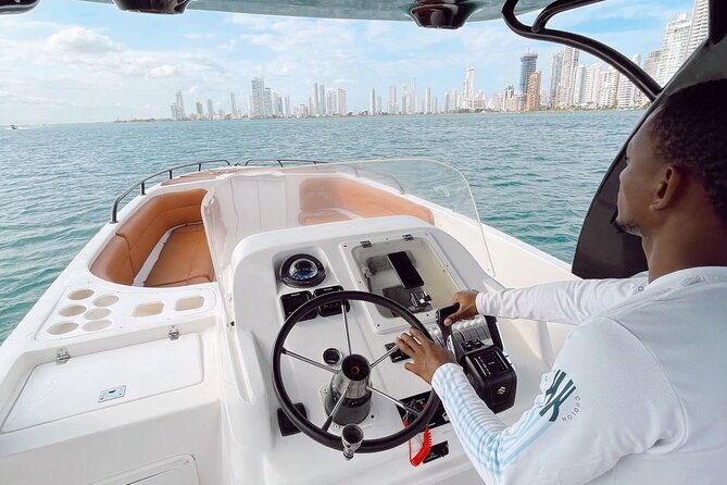 boat-rental-for-the-rosario-islands-up-to-15-people