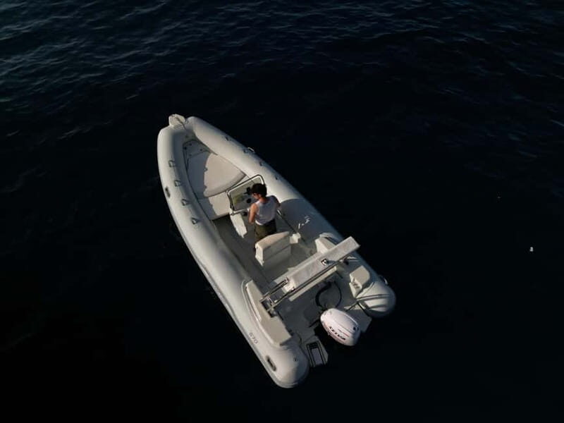 Boat rental from Marina Grande di Sorrento - Key Points