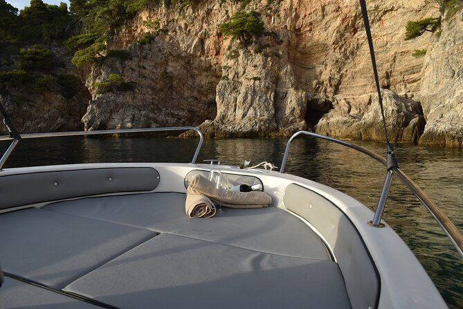 boat-rental-in-dubrovnik-croatia-cruise-around-dubrovnik-coast-and-islands