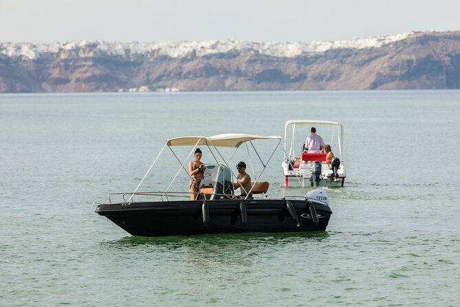 boat-rental-in-santorini-license-free