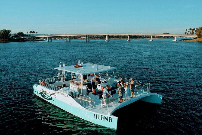 boat-rental-san-diego-includes-captain-crew-and-bartender
