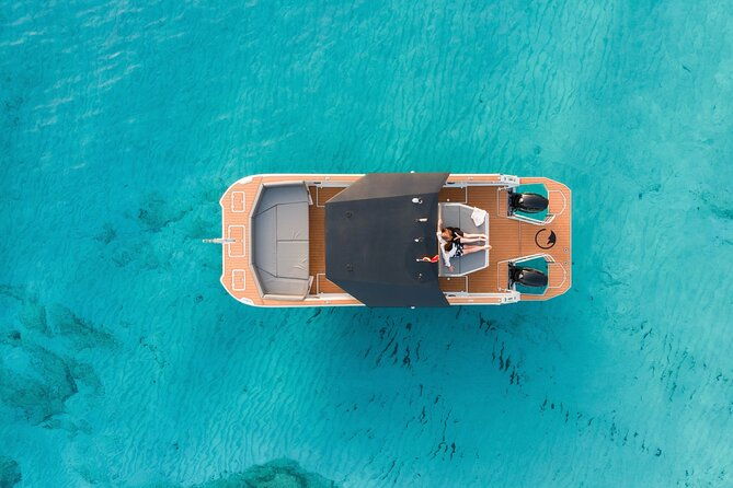 boat-rental-with-skipper-in-palma-de-mallorca