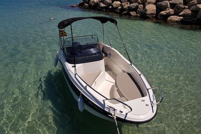 boat-rental-without-license-b450-theia-4p-can-pastilla