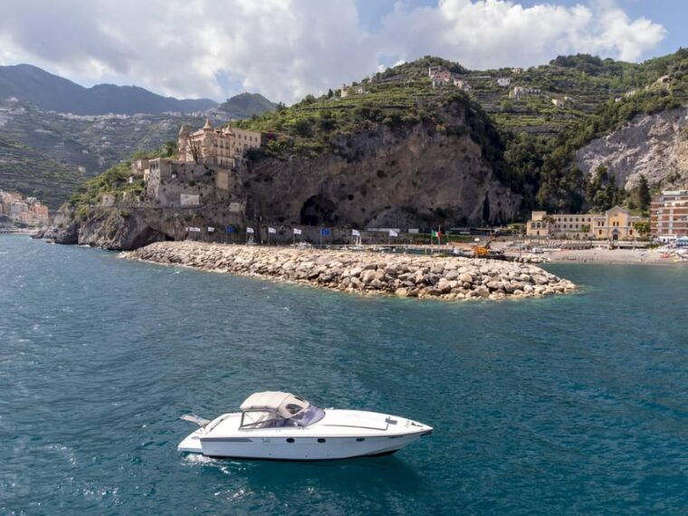 boat-tour-amalfi-coast-capri-positano-sunset