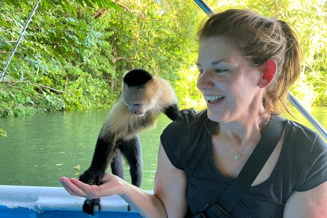 boat-tour-and-wildlife-on-the-gatun-lake