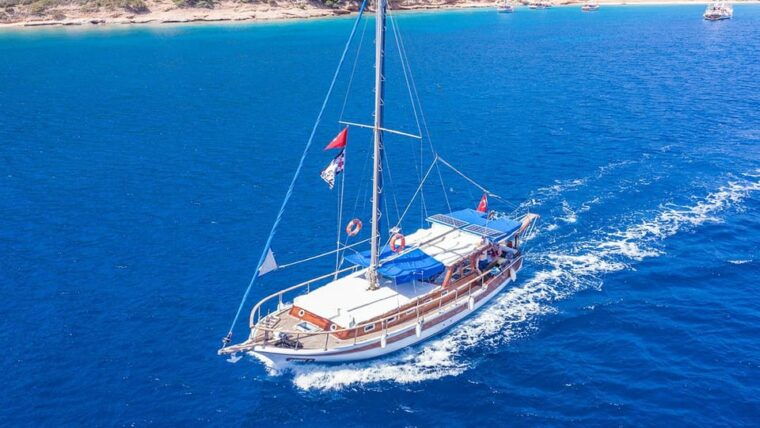 boat-tour-bodrum-private-boat-tour-for-cruise-customers