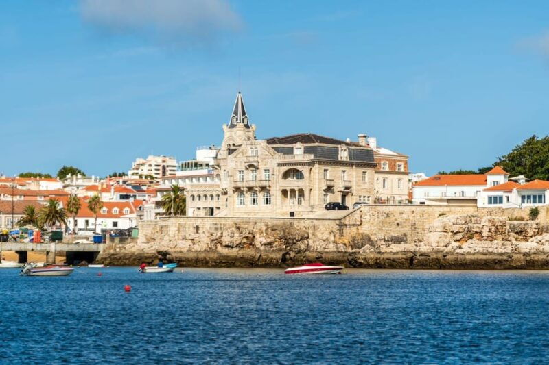 boat-tour-charming-cascais-coast-to-lisbon-lighthouse