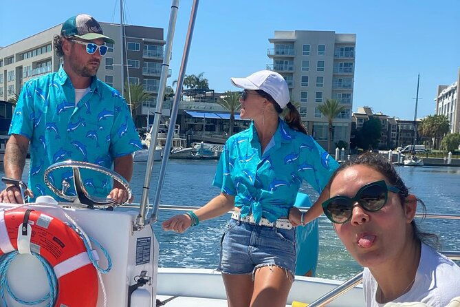 boat-tour-experience-sea-life-up-close