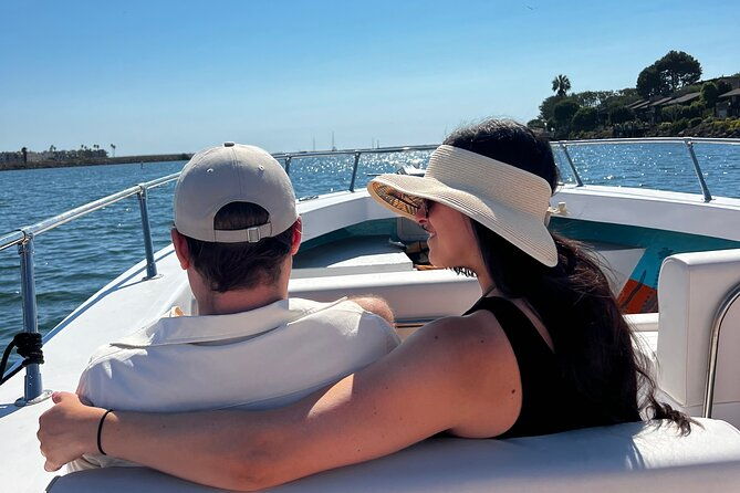 boat-tour-experience-sea-life-up-close