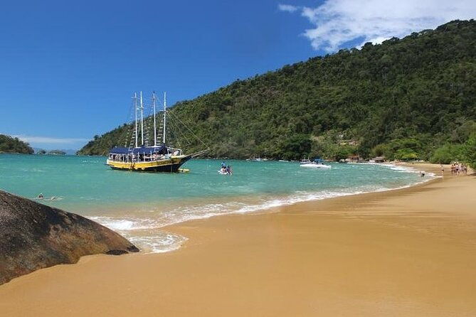 boat-tour-experience-with-snorkel-mask-included-by-netuno-tours
