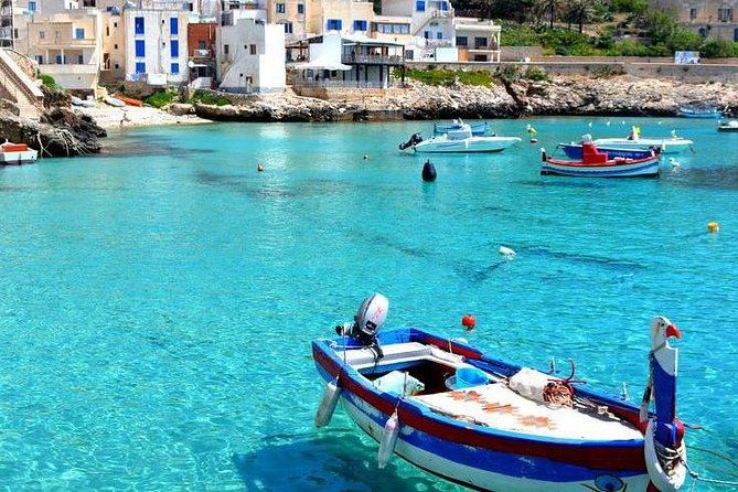 boat-tour-for-the-egadi-islands