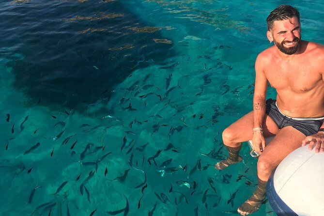 boat-tour-for-the-egadi-islands