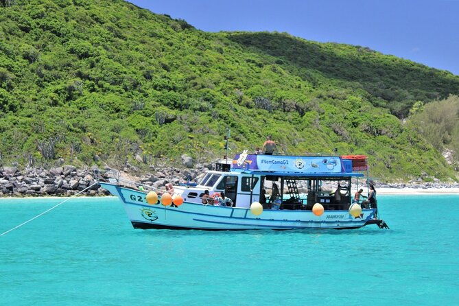 boat-tour-in-arraial-do-cabo