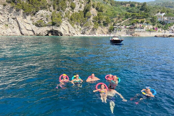 boat-tour-in-capri-3