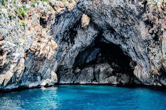 boat-tour-in-santa-maria-di-leuca
