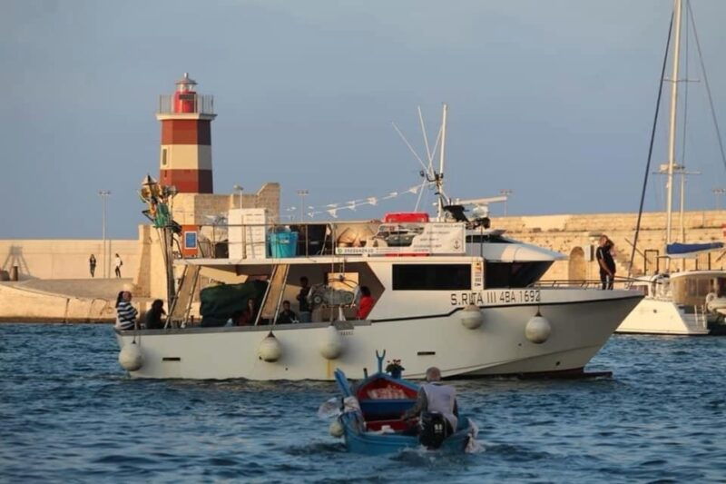 boat-tour-monopoli-polignano-with-swimming-stop-and-aperitif