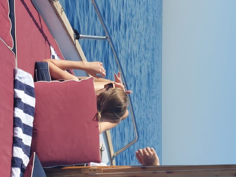 Boat tour of Capri to discover Capri 4 hours - Key Points