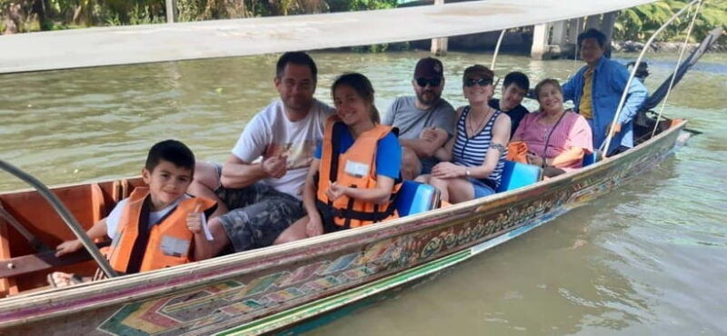 boat-tour-of-damnoen-saduak-floating-market