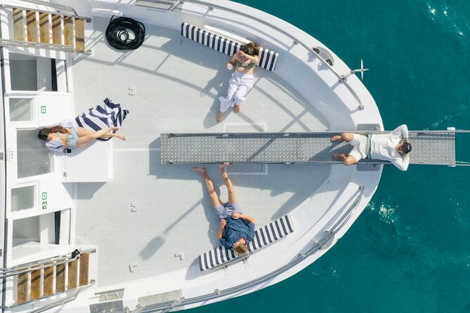 boat-tour-of-the-bay-of-palma-with-snorkeling-and-drink-3