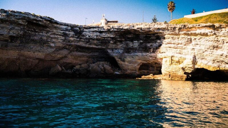 boat-tour-of-the-island-of-ortigia-and-the-sea-caves