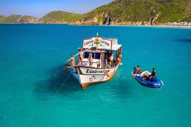 boat-tour-open-bar-a-floor-arraial-do-cabo