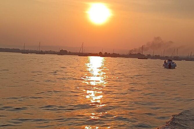 boat-tour-ortigia-and-syracuse-sea-caves