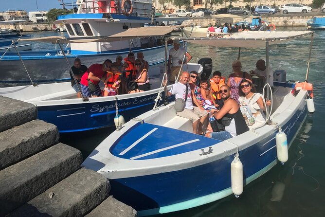 boat-tour-pillirina-sea-caves-syracuse-and-ortigia
