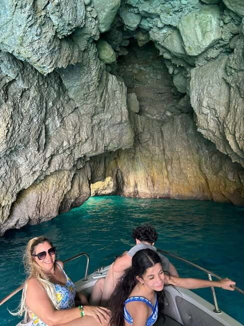 Boat Tour Positano - Capri - An Intimate Look at the Itinerary and What to Expect