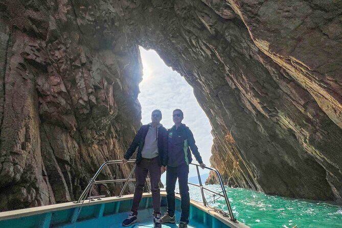 Boat Tour Through Four Sea Arches in Sai Kung, Hong Kong Geopark - Exploring Hong Kong’s Geopark from the Water