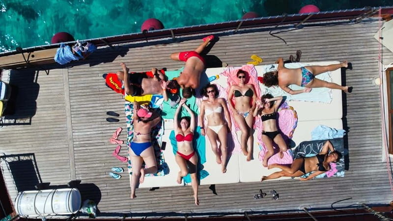 Boat Tour to Caprera and La Maddalena Archipelago - Key Points